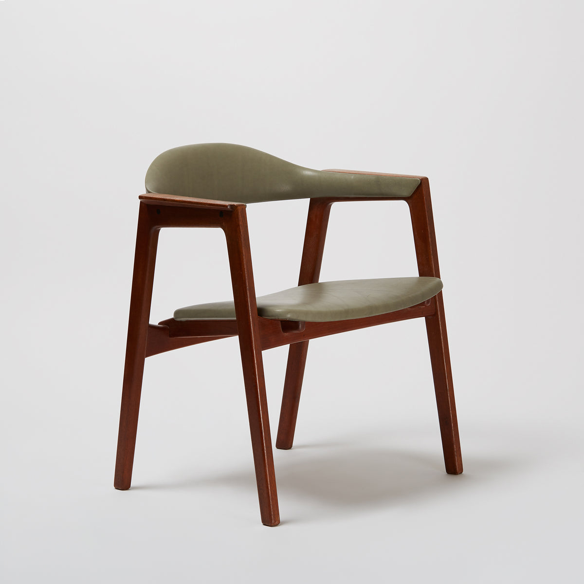 modernlink_EdvardToveKindtLars