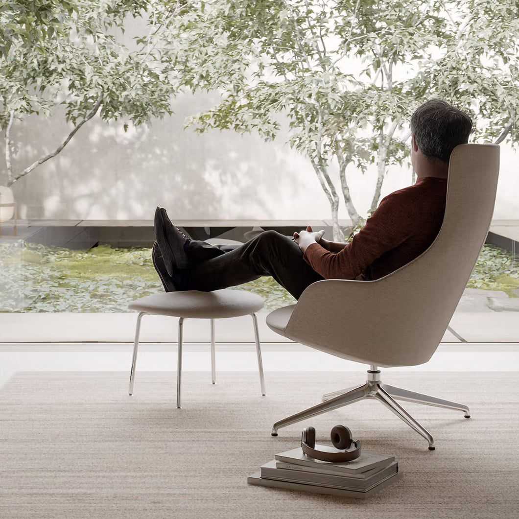 Circa Swivel Lounge Chair