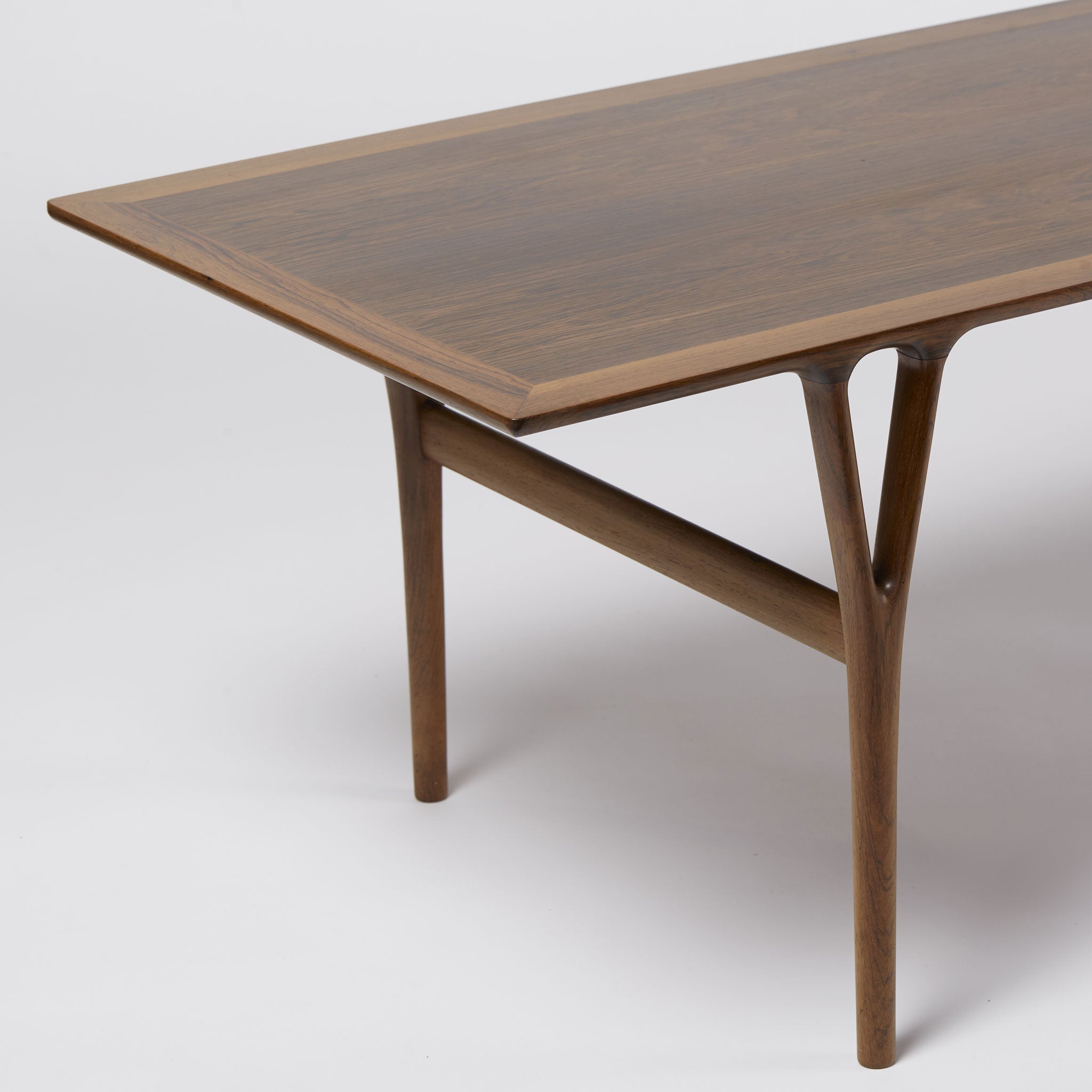 INAVANCE ONES TABLE（ウォールナット） Tribesigns Wood End Table, Round Sofa Side Table Vintage