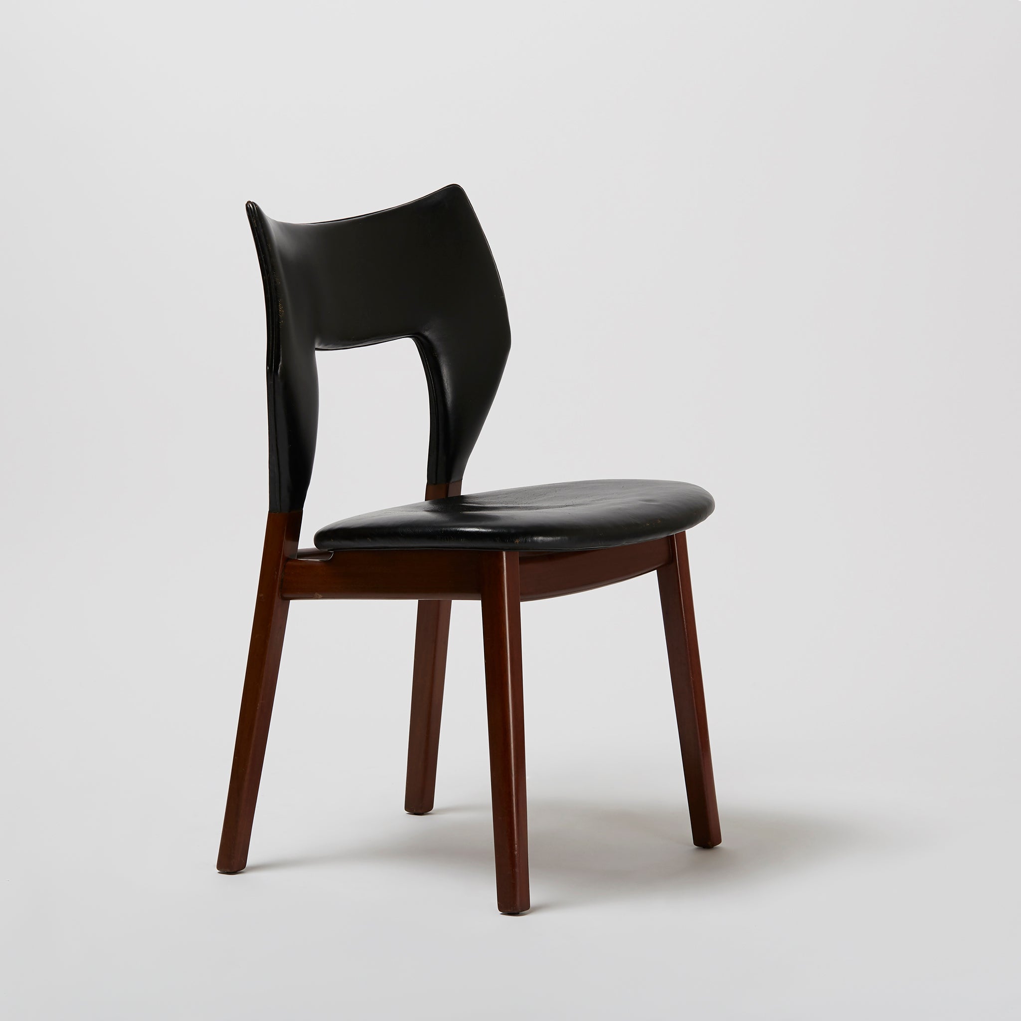 Edvard + Tove Kindt-Larsen Bat Chair – modernlink